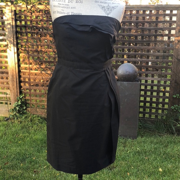 LOFT Dresses & Skirts - Ann Taylor strapless dress NWOT